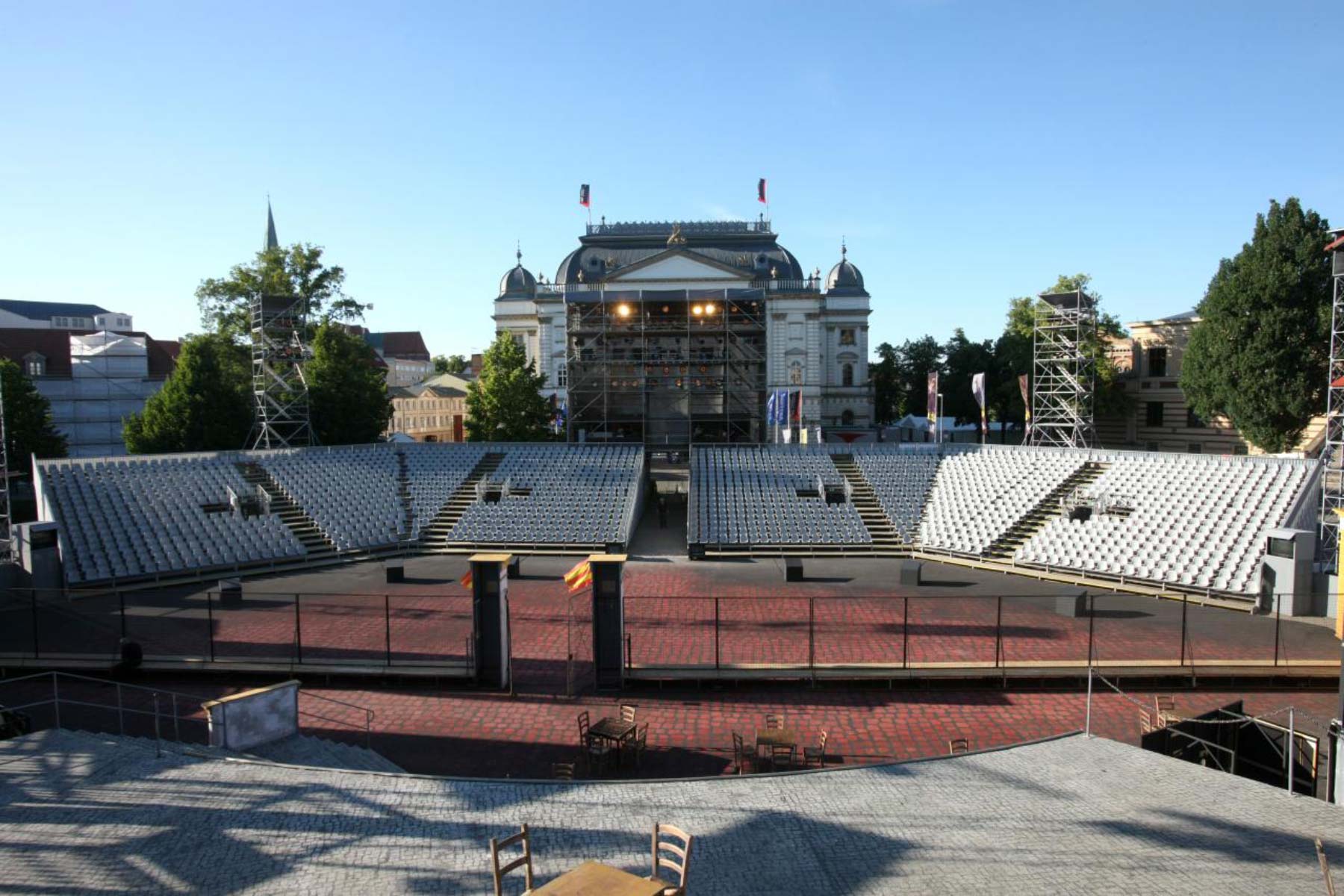 Bender Tribünen, Bühnen und Stadien für Kultur Veranstaltungen Events429